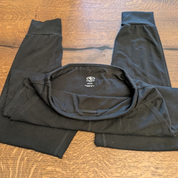 Avia Light Blue and Navy Leggings - Picture 10 of 10